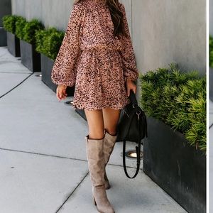 Vici Size Small printed long sleeve dress